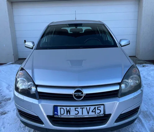 opel Opel Astra cena 9000 przebieg: 149213, rok produkcji 2005 z Otmuchów